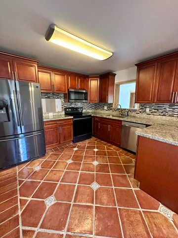 Boca Raton Townhome: 22291 Woodspring Drive