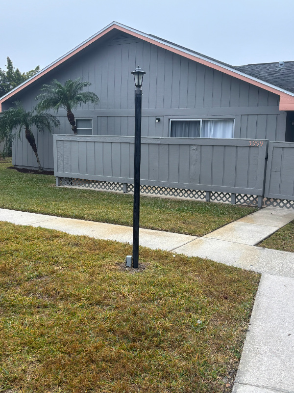 Jensen Beach Multiplex: 3999 NW Cinnamon Tree Circle