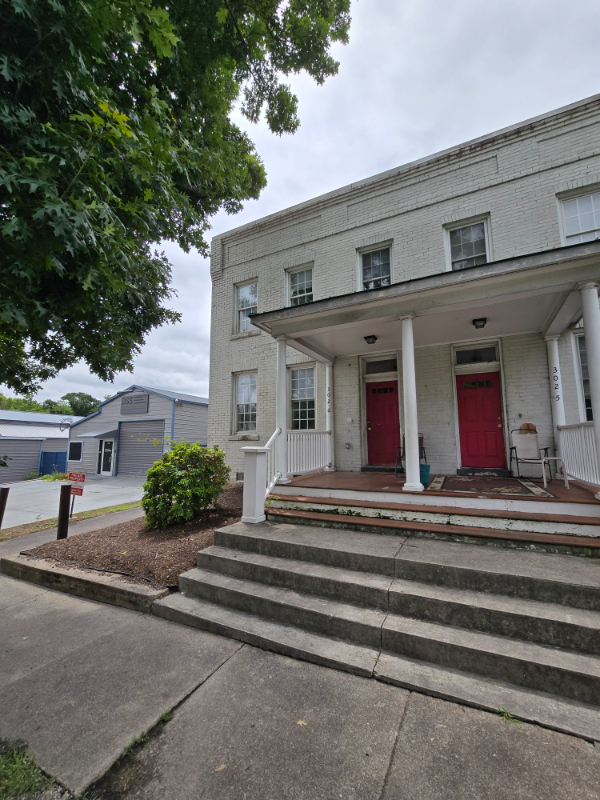 Petersburg Townhome: 302 E Wythe St