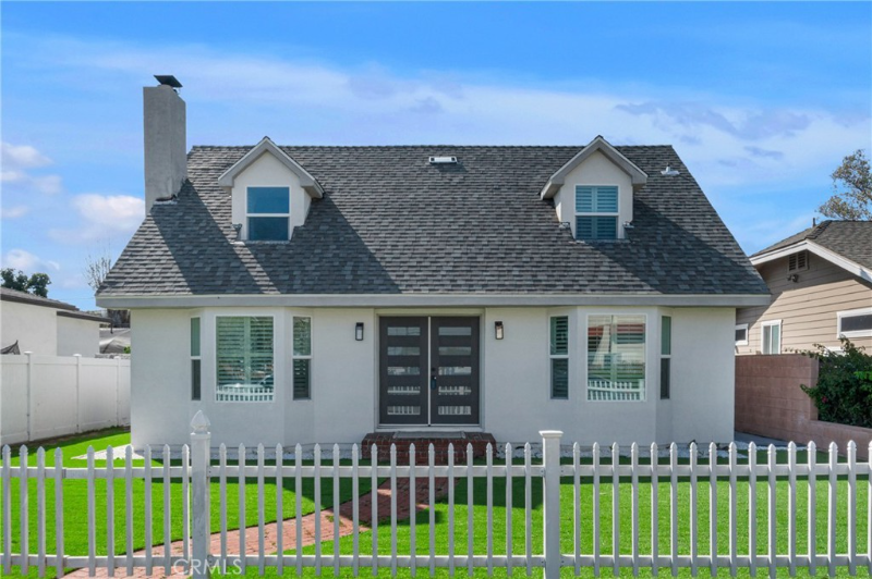 Buena Park House: 6261 Homewood Ave