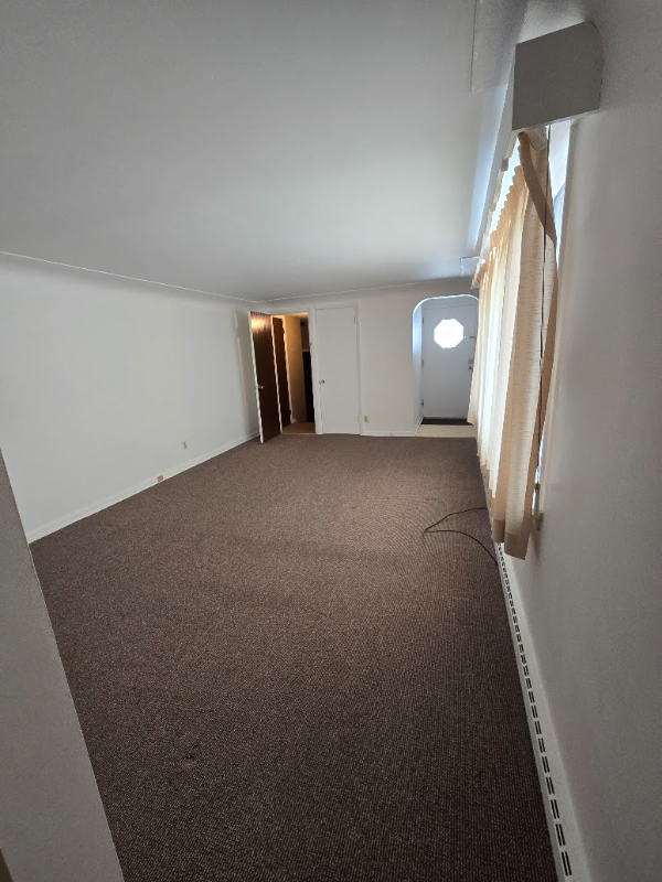 Alliance Multiplex: 12163 State St NE