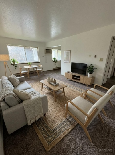 BATTLE CREEK Apartment: 744 E MICHIGAN AVE