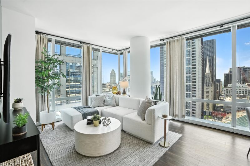 Chicago Condo: 141 W Wacker Dr