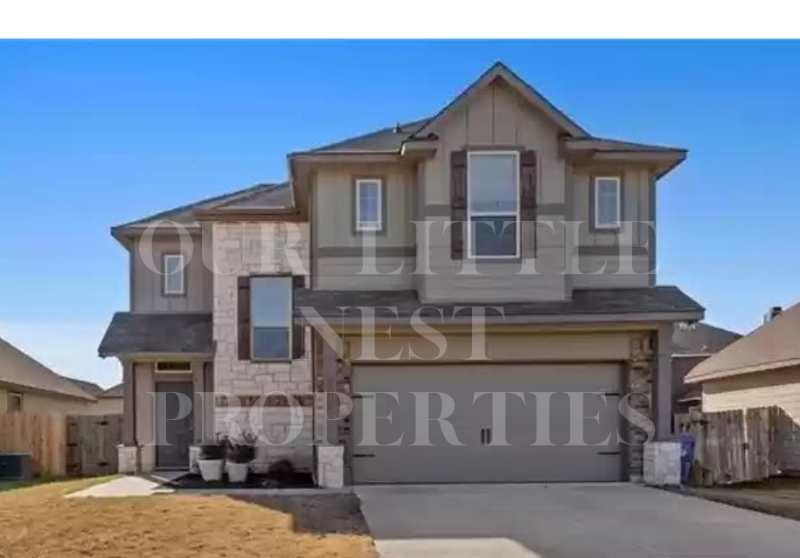 Waco House: 10712 Fallbrook Rd