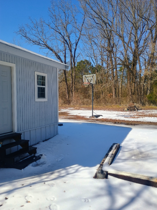 Mc Caskill House: 700 Hempstead 40 W