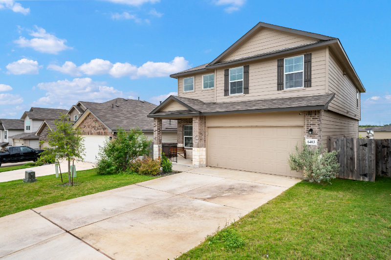 San Antonio House: 6403 Embankment Rd