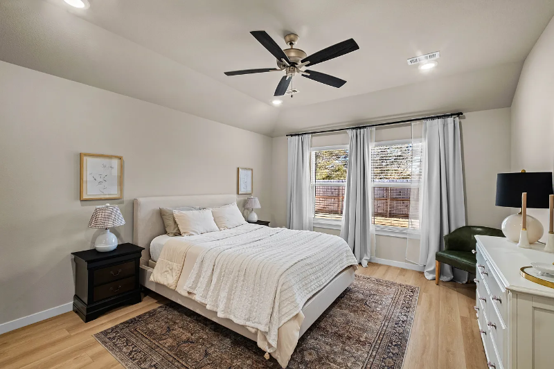 Rogers House: 2219 S 9th St