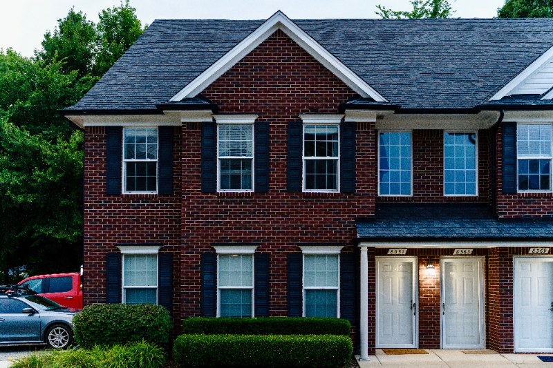 SHELBY TWP Condo: 8357 williamstown