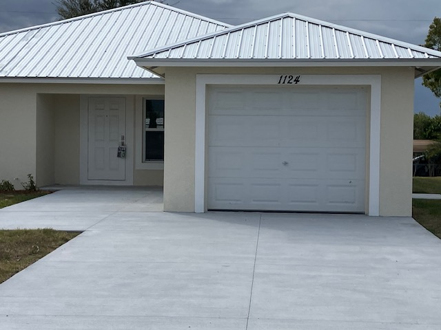 Moore Haven House: 1124 Haven Place