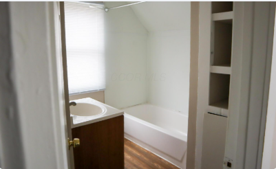 Columbus House: 475 S Ogden Ave