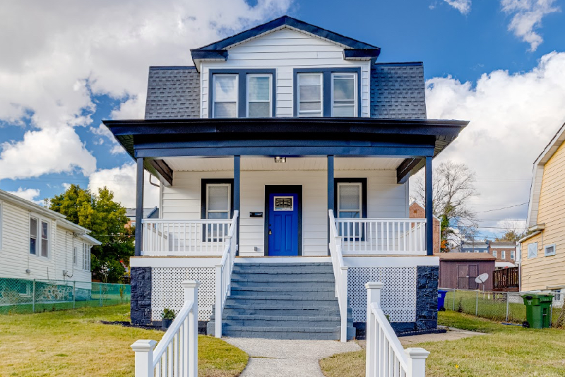 Baltimore House: 4402 Fairview avenue