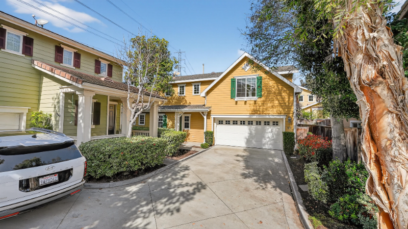 Ladera Ranch House: 63 Potters Bnd