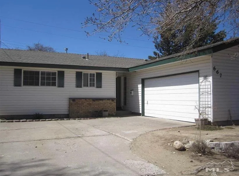 Reno House: 667 Beldon Way