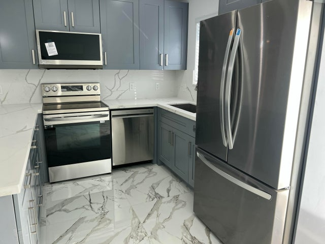 Pompano Beach House: 156 NW 15th Court