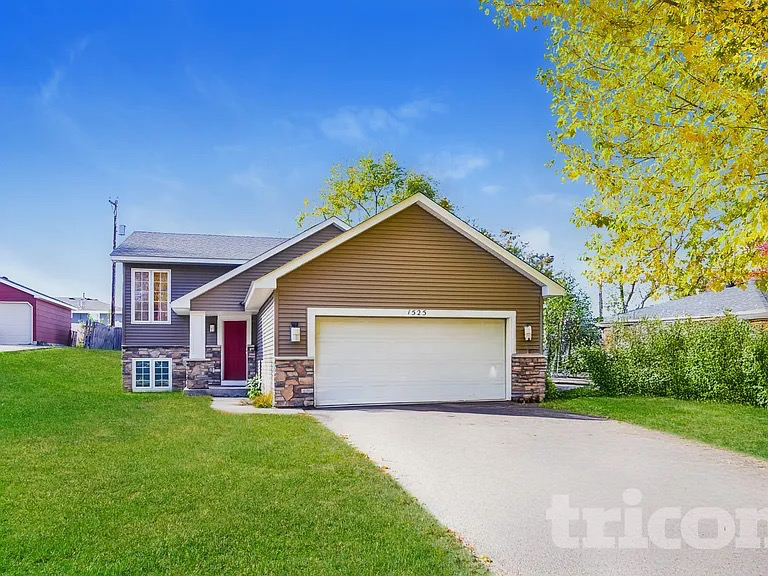 Minneapolis House: 1525 Independence Ave N