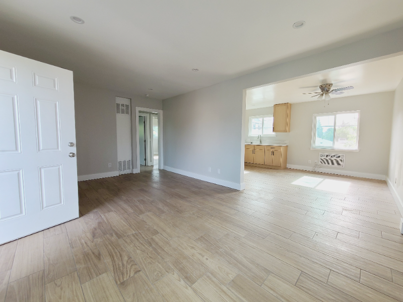 Van Nuys Multiplex: 14248 Gilmore St