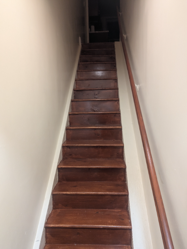 BROOKLYN Apartment: 208 howard Apt 2