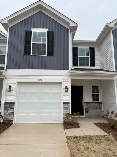 King Townhome: 128 Plumtree Ct