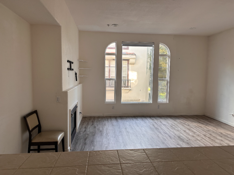 MILPITAS Townhome: 830 Fire walk