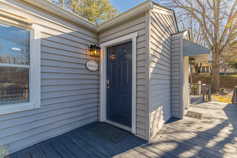 Clarkesville Multiplex: 160 Adams St, Unit A