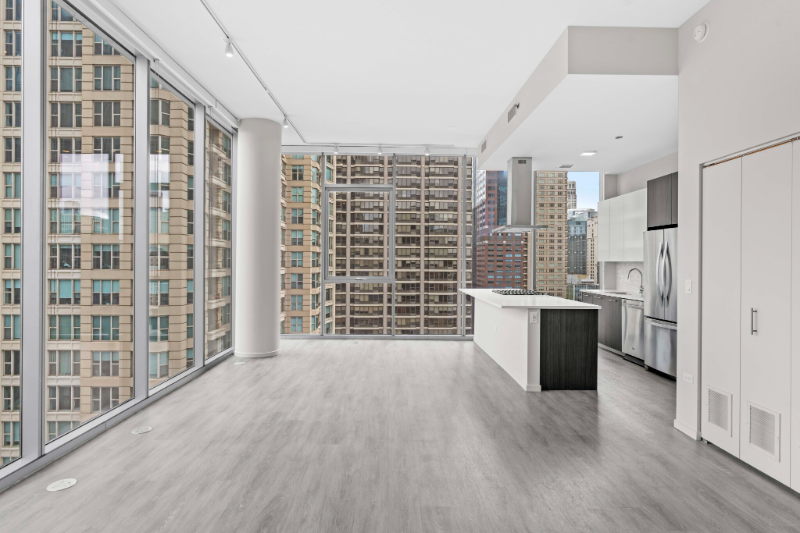 Chicago Condo: 34 E Huron St