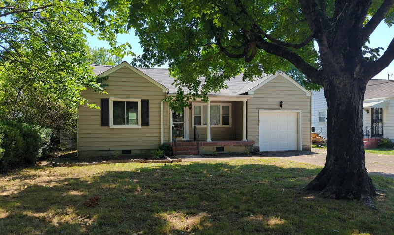 Chattanooga House: 100 Rees Ave