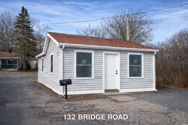 Salisbury House: 132 Bridge Rd