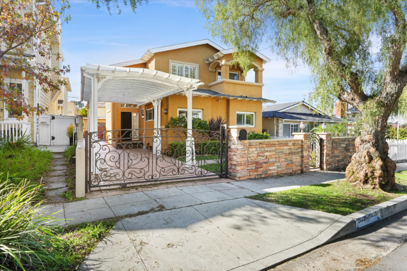 Torrance Multiplex: 24427 Ward St