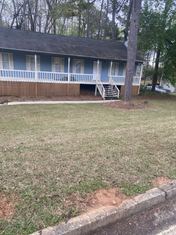 Douglasville House: 4921 Ivey Lane