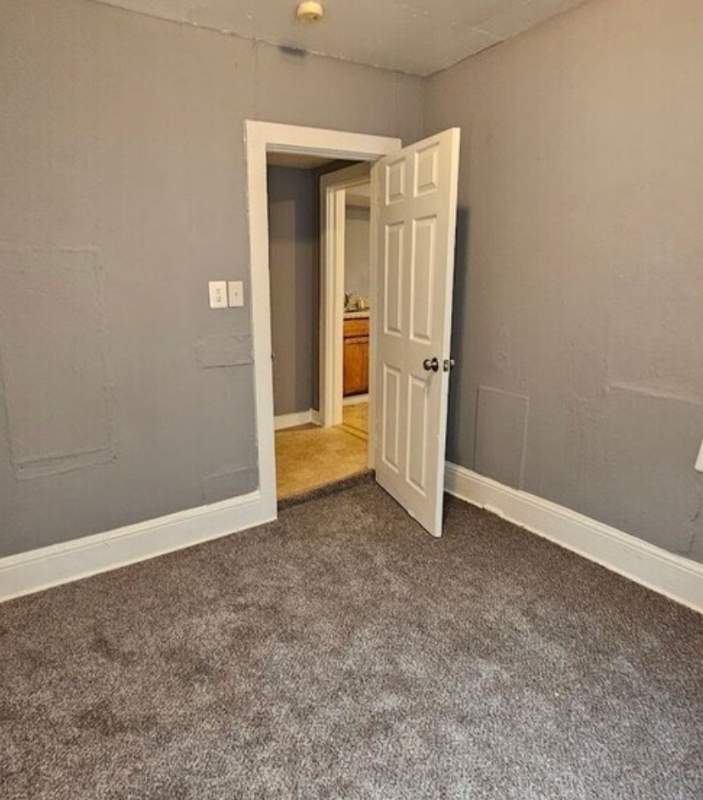 Portsmouth Townhome: 4 Channing Ave