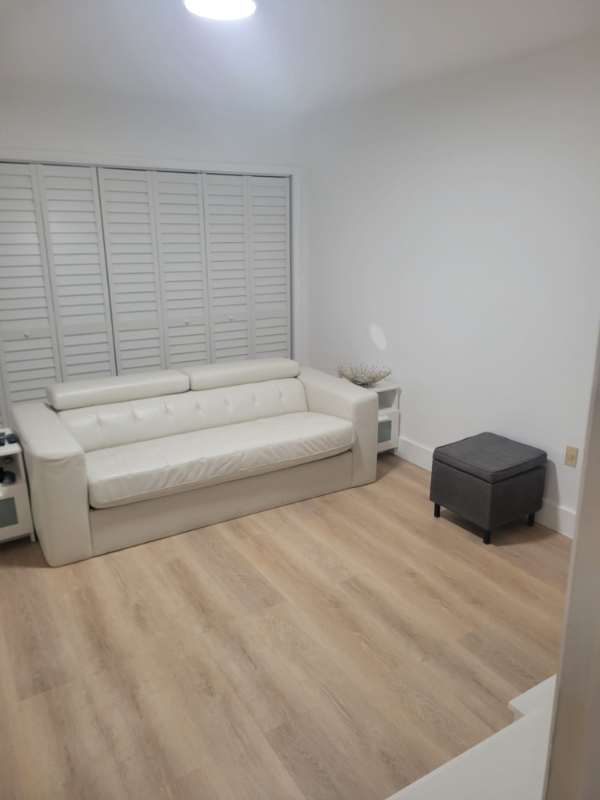 VERO BEACH Townhome: 570 N Tropic Ln