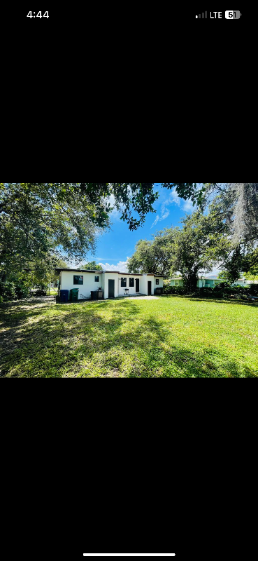 Miami Multiplex: 1801 Nw 93rd Terr