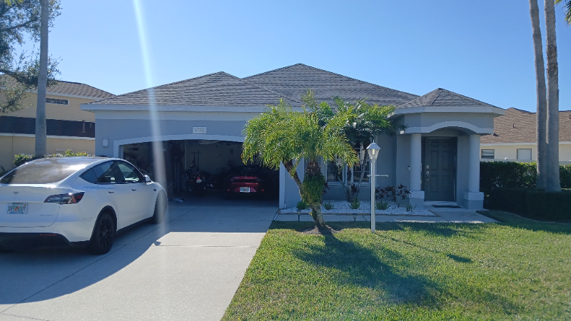 Bradenton House: 6746 63rd Ter E