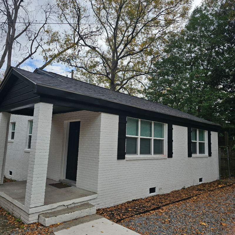 Columbia House: 822 S Kilbourne Rd