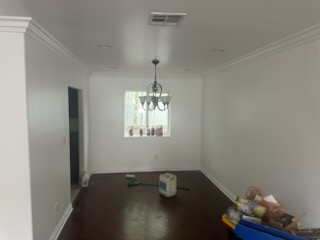 Los Angeles House: 11013 S. Broadway