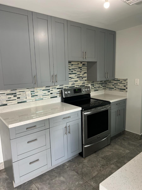 Pompano Beach House: 2627 NW 3rd Street 0