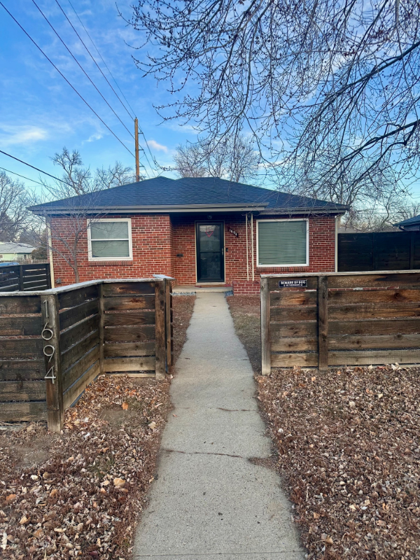 Denver House: 1694 Willow St