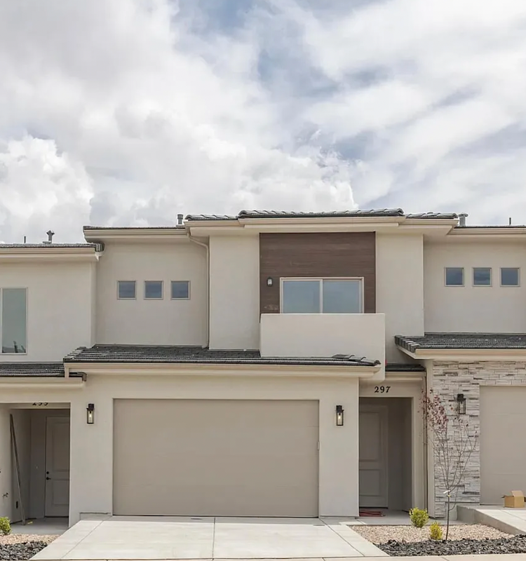 Hurricane Townhome: 293 S 1930 W