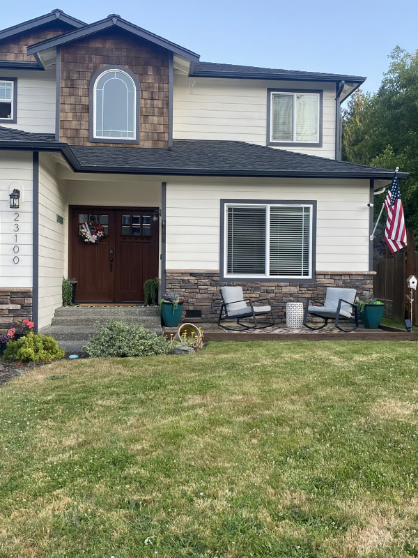 Mount Vernon House: 23100 Sagers Ln