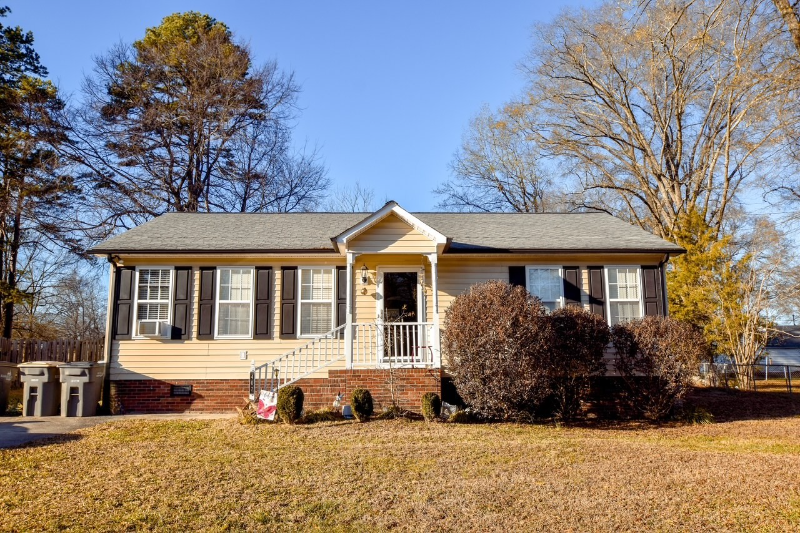 Kannapolis House: 407 Cook St