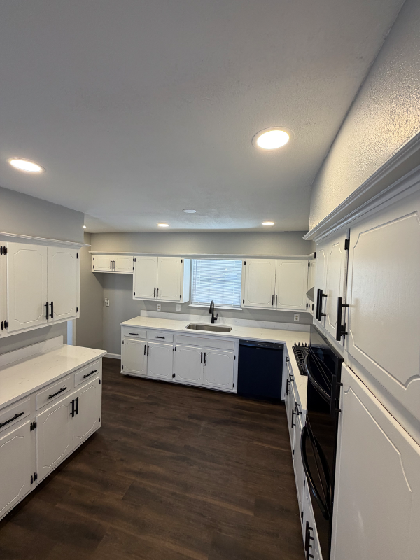 Shawnee House: 18 Apache