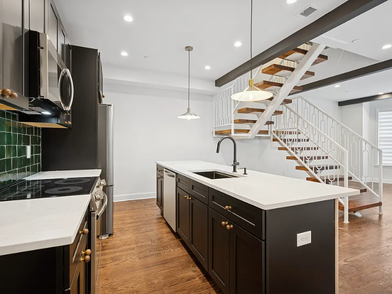 Philadelphia Townhome: 2926 W Oxford St