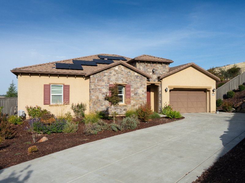El Dorado Hills House: 325 Eagle Creek Ct