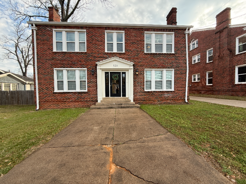 Tyler Apartment: 520 Fannin Ave. #4