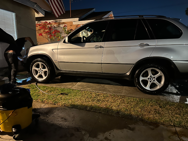 Lawndale House: 14423 Mansel ave