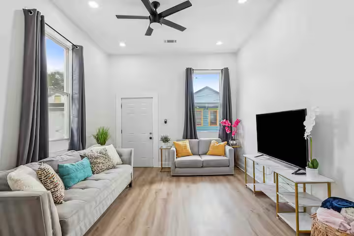 New Orleans Other: 1745 N Rocheblave St