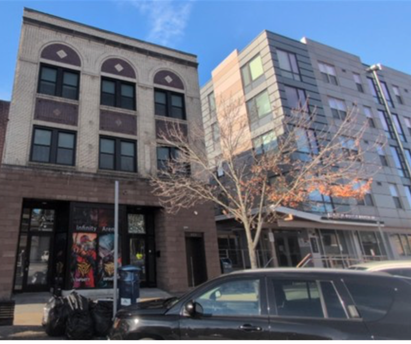 Pittsburgh Multiplex: 924 Brooklin Blvd