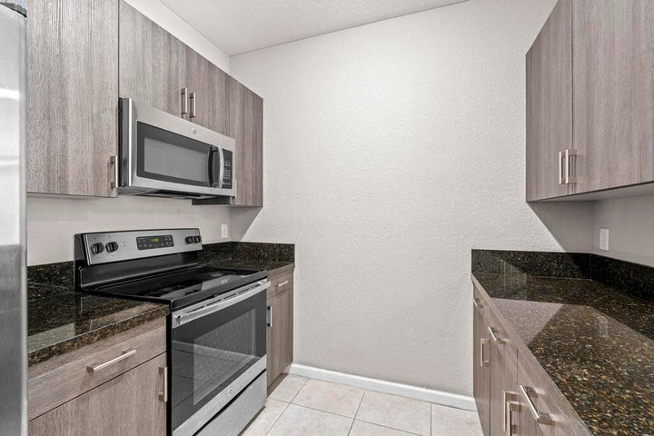 Lake Worth Townhome: 5982 Monterra Club Drive