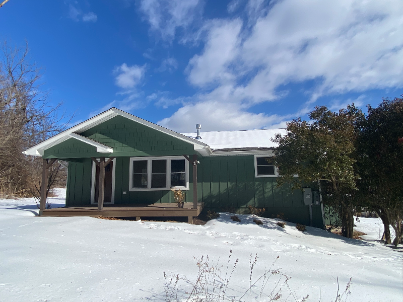 Berryville House: 1732 Castleman Rd