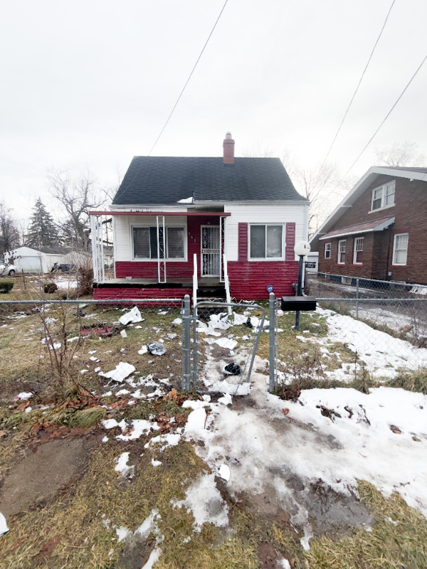 Flint House: 762 E Alma Ave